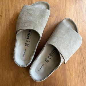 Birkenstock 1775 x Fear of God Loz Feliz Suede in taupe. Only worn once
